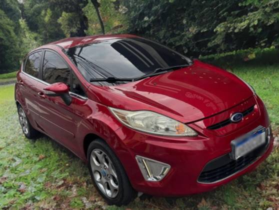 FORD FIESTA 1.6 TITANIUM HATCH 16V FLEX 4P MANUAL